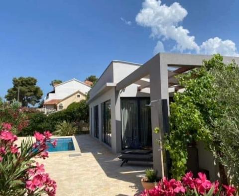 Two luxury villas with a swimming pool on the 1st line to the sea, Brac island! - pic 11