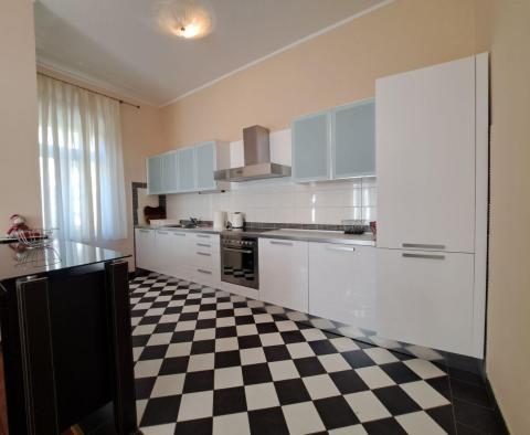 Luksusowy apartament w centrum 180 m2 z 4 miejscami parkingowymi - pic 29