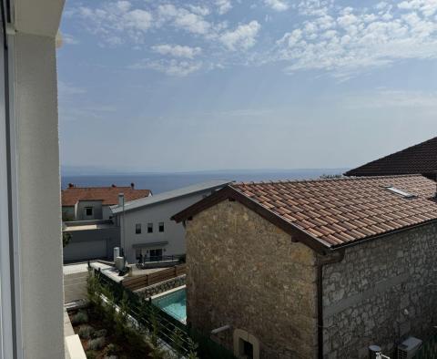 Appartement dans un immeuble neuf avec piscine, garage, ascenseur près de la mer et d'Opatija  - pic 15