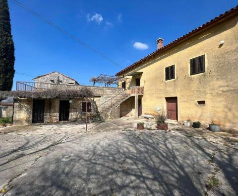 House in Svetvinčenat, for renovation - pic 2