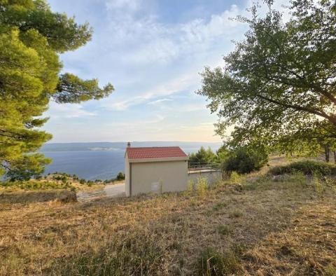 Domaine d'exception avec belle vue mer sur la riviera d'Omis, sur 8183 m² de terrain - pic 3