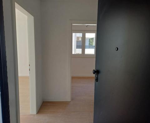 Luksusowy apartament z 3 sypialniami w Seget, 200 m od morza - pic 10