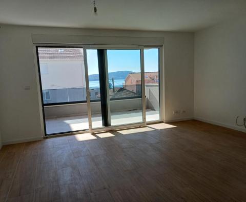 Luksusowy apartament z 3 sypialniami w Seget, 200 m od morza - pic 11