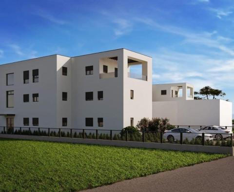 New complex of apartments in Porec 1200 m from the sea - pic 3