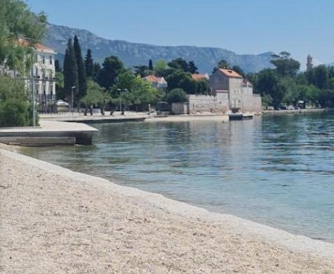 Villa à Kastela avec piscine et garage, à vendre - pic 3