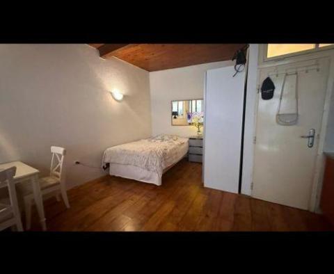 Business premise in old Rovinj, 50m from the sea, for sale - pic 6