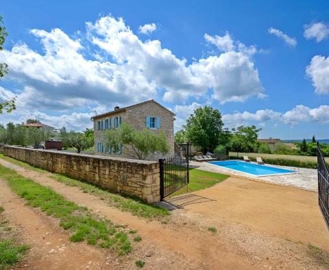 Rural villa with swimming pool in Sveti Lovrec - pic 19