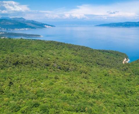 Terrain urbain à Rabac, Labin, à 800 m de la mer, à vendre - pic 3