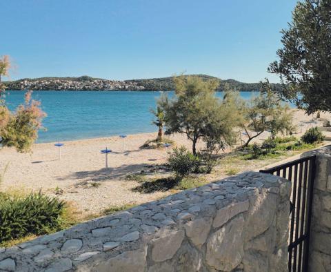 Exclusively with us! Astonishing 1st line villa in Seget Donji, Trogir, for sale! - pic 34