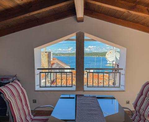 Immeuble superbement décoré au cœur de Rovinj avec terrasse sur le toit, vue, jacuzzi, à vendre - pic 7