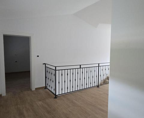 Új építésű villa Svetvincenat félreeső részén - pic 16