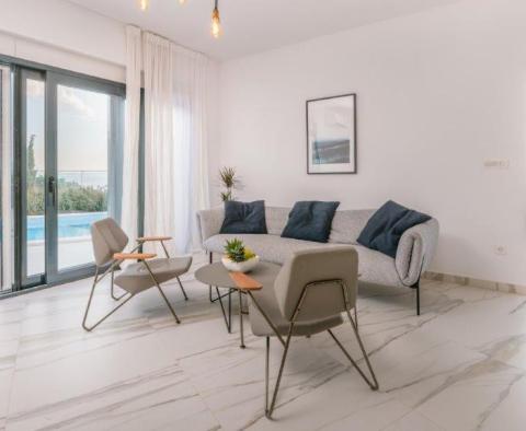 Superbe villa moderne neuve à Podstrana, à 300 m de la mer, à vendre - pic 25