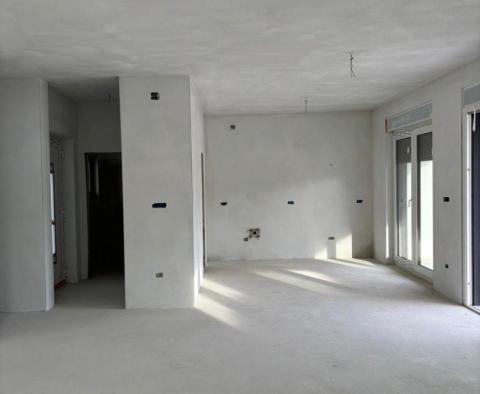 Maison jumelée moderne de haute qualité dans un endroit très calme dans la région de Labin, à vendre - pic 18