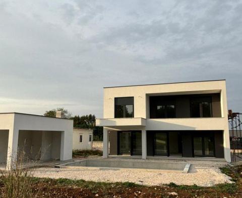 Maison jumelée moderne de haute qualité dans un endroit très calme dans la région de Labin, à vendre - pic 57