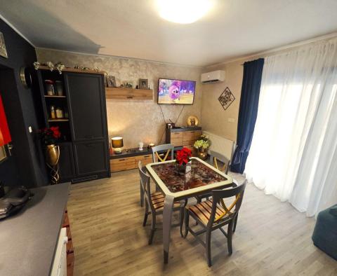 Na sprzedaż apartament z 2 sypialniami w Porat, Malinska-Dubašnica - pic 3