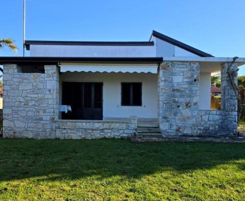 House right by the sea in Novigrad area of Istria, 1st row, for sale - pic 11