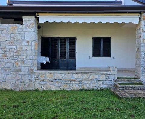 House right by the sea in Novigrad area of Istria, 1st row, for sale - pic 12