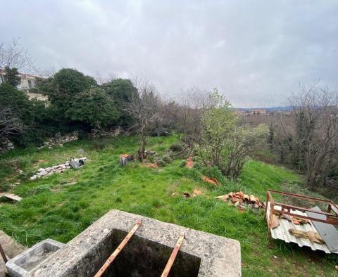 Detached old Italian villa from 1912 with a sea view and 2,383 m2 garden in Rijeka, for sale - pic 18