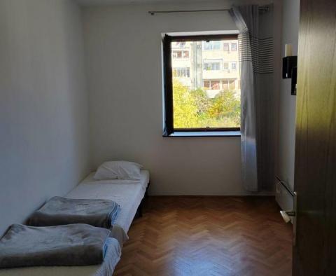 Apartament w Kastav z fantastycznym widokiem na otwarte morze, na sprzedaż - pic 5