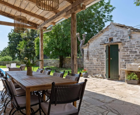 Impressive Istrian stone beauty with swimming pool in Zminj! - pic 12