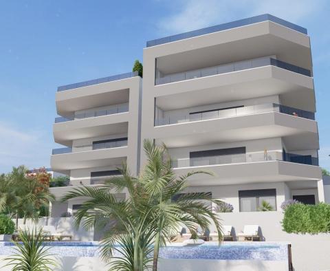 Neue moderne Wohnung in einer Luxusresidenz auf Ciovo, Trogir, zu verkaufen - foto 5