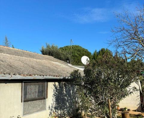 Maison pas chère à Pomer, Medulin, à 200 mètres de la mer, à vendre - pic 7