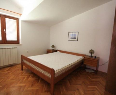 Mini-hotel v Tribunji s nádherným výhledem na moře, 5 apartmánů - pic 11