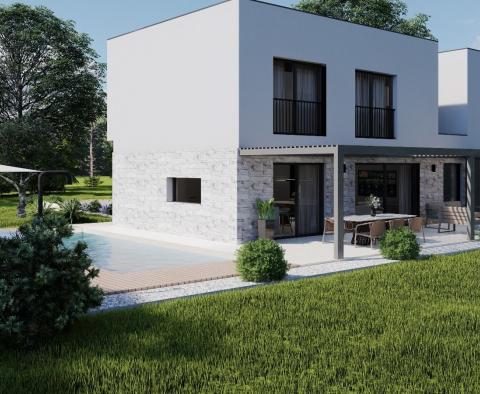 Luxuswohnung in der Nähe des schönen Poreč mit großem Garten, zu verkaufen - foto 2