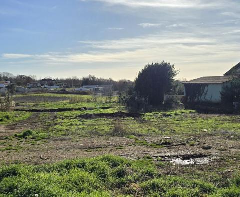 Appartement de luxe près de la belle ville de Poreč avec un grand jardin, à vendre - pic 17