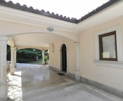 Unique villa on the 1st row to the sea in Umag area, for sale - pic 25