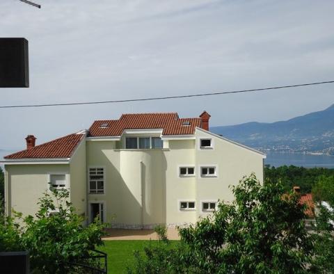 Grande villa avec piscine à Rijeka, à vendre - pic 5