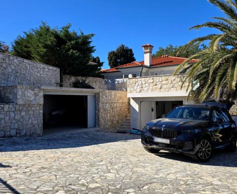 Villa en bord de mer dans la région d'Umag, à vendre - pic 10