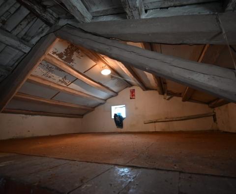  Bâtiment ancien unique dans le centre de Vrsar avec espace de bureau en bord de mer, à vendre ! - pic 44