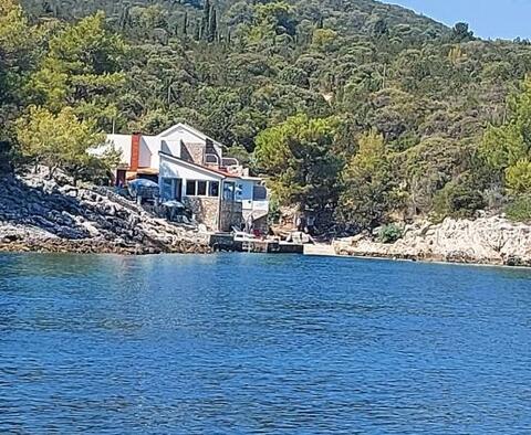 fantasztikus telek mindössze 45 méterre a strandtól, Hvar, eladó - pic 2