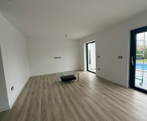 New modern villa in Rovinj, for sale - pic 2