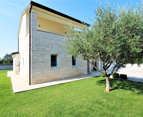  Modern villa near the sea and the city of Porec, for sale - pic 3