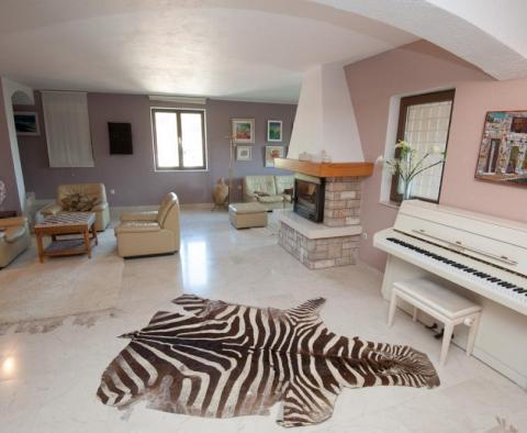 Villa for sale on Brac island, Splitska - pic 9