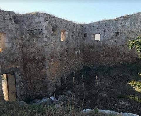 Castello direkt am Meer zum Renovieren auf der Insel Hvar in Sucuraj - einzigartige und ungewöhnliche Immobilie in Kroatien zu verkaufen! - foto 6