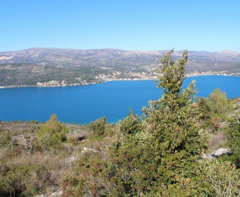 Large estate with sea view for sale in Marina, Trogir area - pic 2