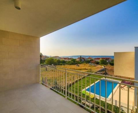 Seven new modern villas for sale in Kastela, Split - one is for sale! - pic 10