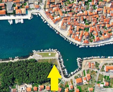 Luxusní zástavba ostrova Hvar přímo u moře - pic 15