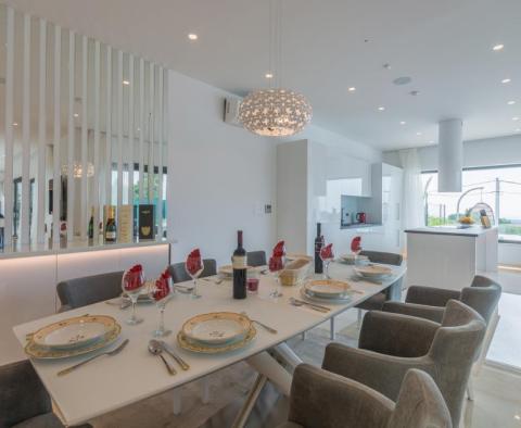 Villa 5***** étoiles ultra-luxe dans la région de Porec à Kastelir - pic 20