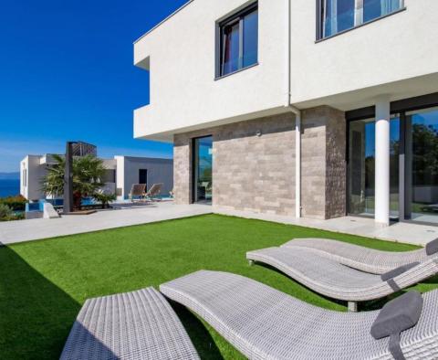 Beautiful modern villa in Kostrena - on millionaires street - pic 40