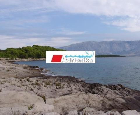 Einzigartige Villa am Wasser auf der Insel Brac auf 11.000 m2 Grundstück am Meer - foto 36