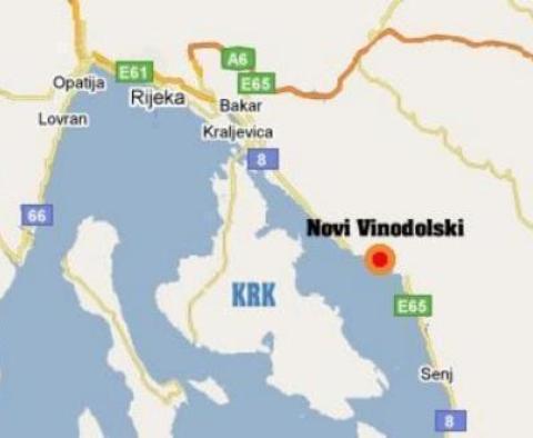 Unique waterfront land plot in Novi Vinodolski meant for 4**** star hotel construction - pic 5