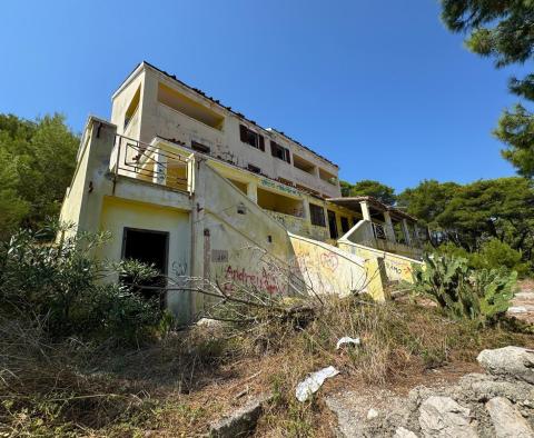 Exceptional investment project of waterfront location on prestigious M.Losinj - pic 4