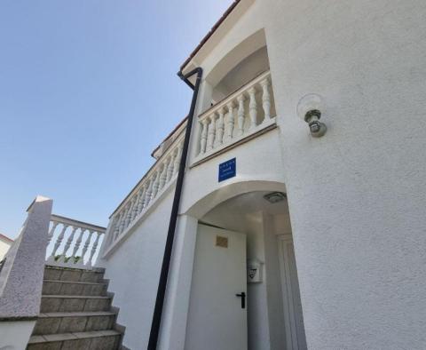 Apart-house with 6 apartments in Poreč, 4 km from the sea - pic 10