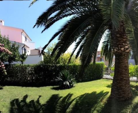 Beautiful property with 5 apartments and with pool in Pjescana Uvala - dream location 