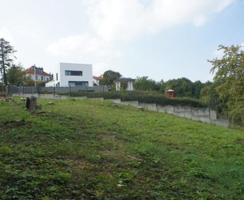 Super-attractive urbanized land plot in prestigious district of Zagreb - pic 8