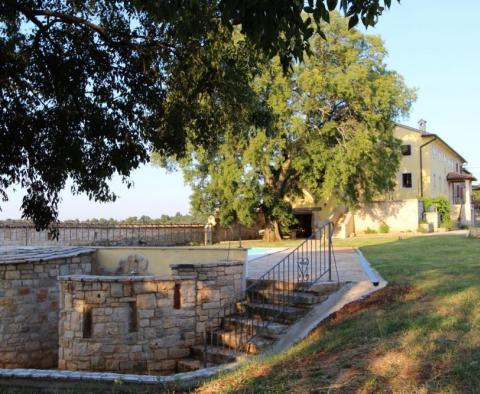 Fantastic rustic estate in Bačva, Višnjan with distant sea views - pic 15